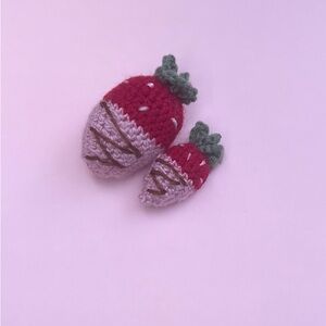 ‼️🐾Crochet Handmade Cute Chocolate Covered Strawberries 🎀